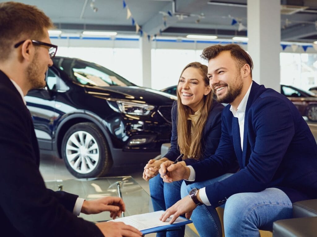 10 Reasons You Should Use Exclusive Subprime Auto Leads from Auto Lead Pro 1 Special Finane manager working with an exclusive subprime auto leads from Auto Lead Pro